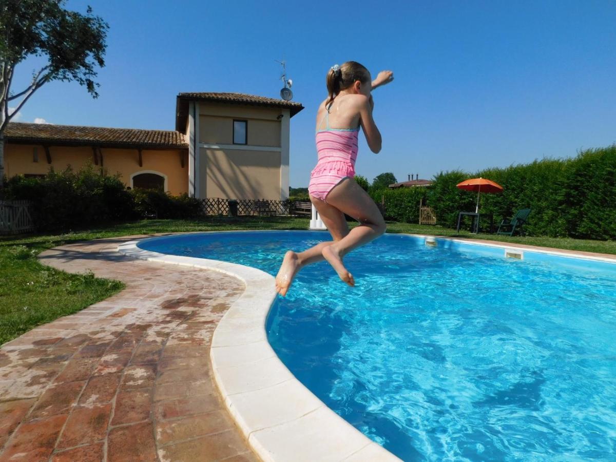 מונטפאלקו Hotel Villaggio Le Stelline מראה חיצוני תמונה