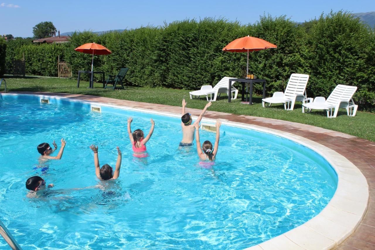 מונטפאלקו Hotel Villaggio Le Stelline מראה חיצוני תמונה