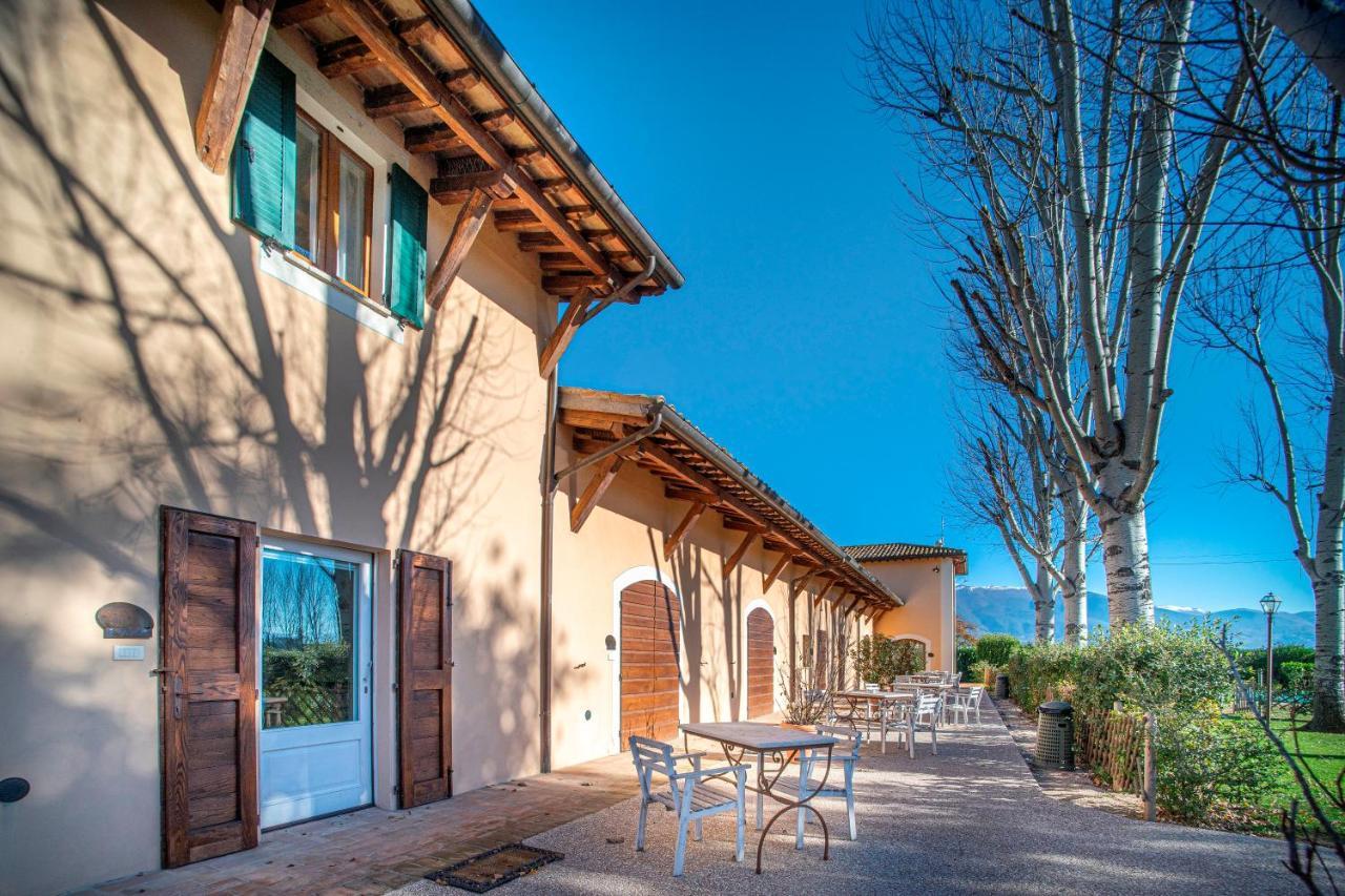 מונטפאלקו Hotel Villaggio Le Stelline מראה חיצוני תמונה