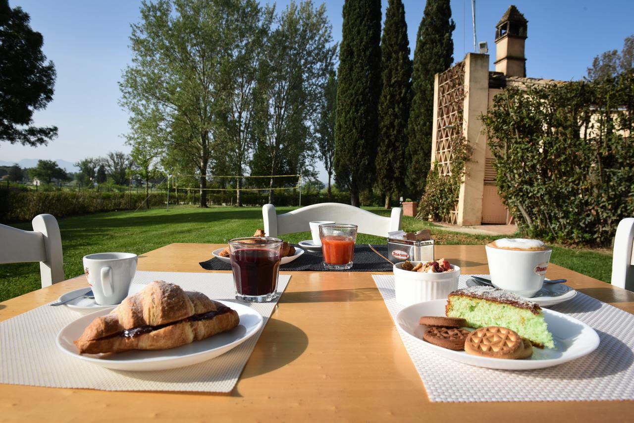 מונטפאלקו Hotel Villaggio Le Stelline מראה חיצוני תמונה